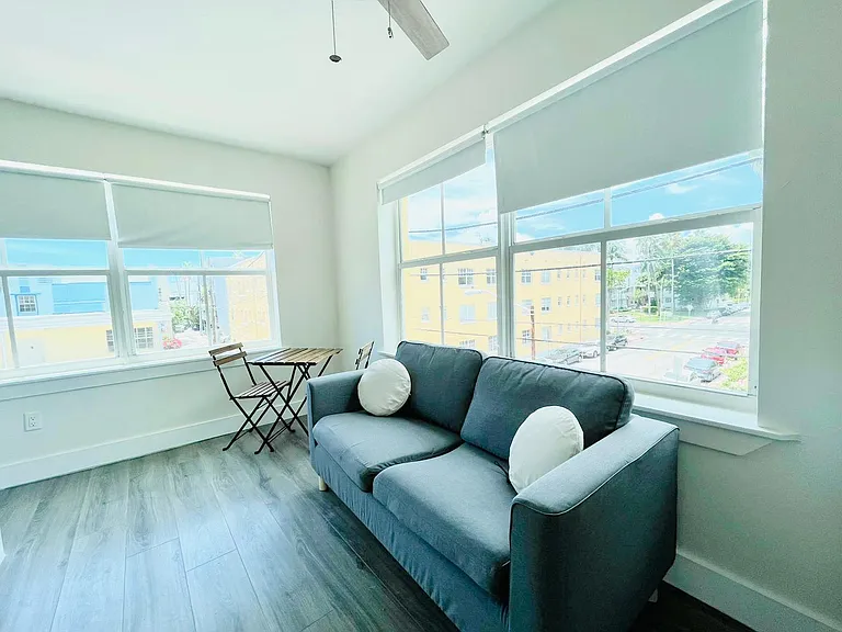 1308 Drexel Ave #305 — Photo 4