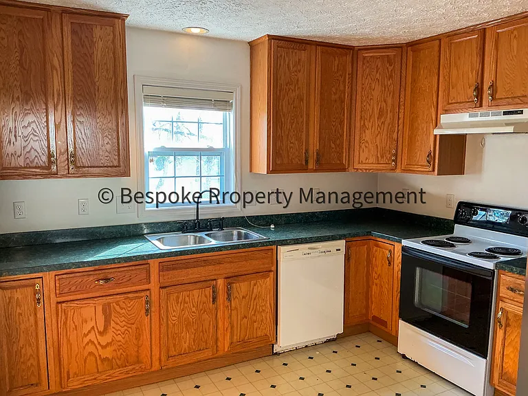 115 Woodmont Way — Photo 5
