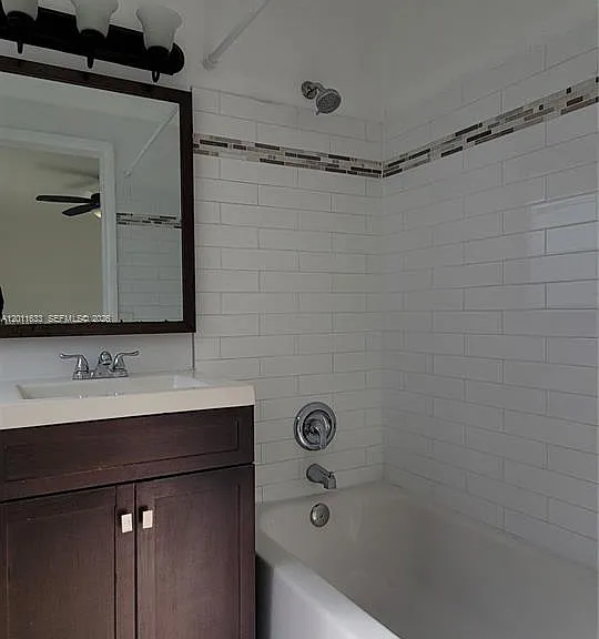 2601 SW 22nd Ave #4 — Photo 13