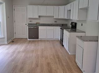 220 Walnut Ln, King William, VA 23086