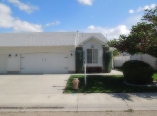 1408 Lois Ln, Nampa, ID 83686