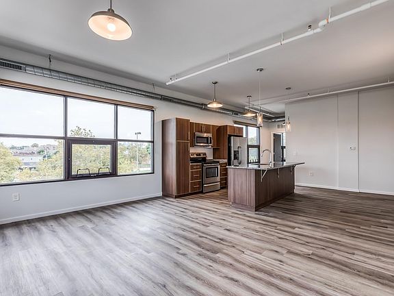 4th image of 4800 Brown St #403C