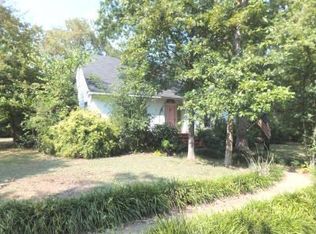 1304 Herbert St, Demopolis, AL 36732