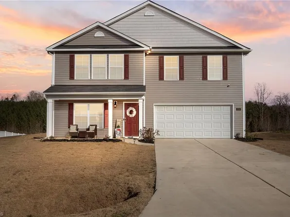 278 Squire Ave, Lexington, NC 27295