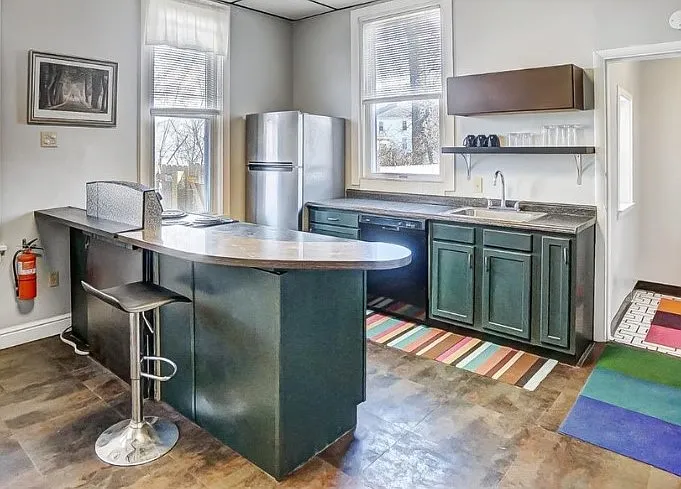 7012 Plainfield Rd #A — Photo 4