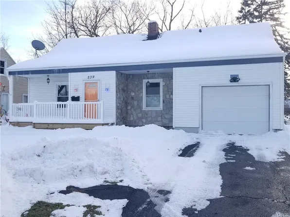 239 Russell Ave, Liverpool, NY 13088