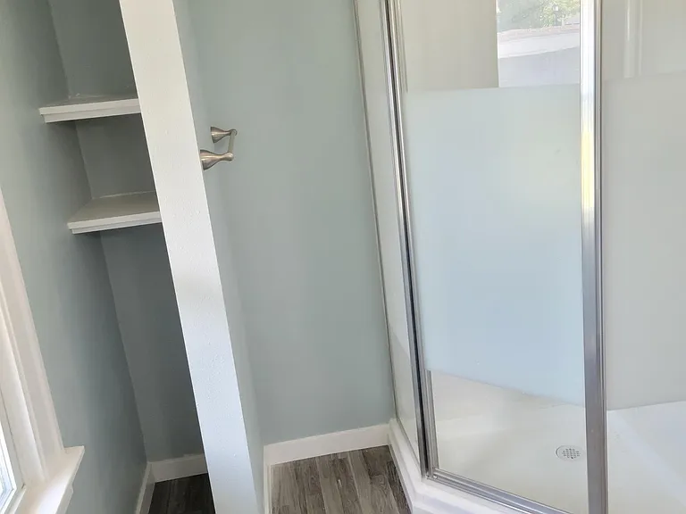 2023 Miami St #C — Photo 7