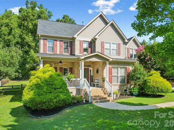 447 Shelby Ann Ln, Rock Hill, SC 29732