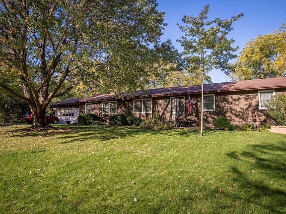 3rd image of 2697 Calaveras Ln