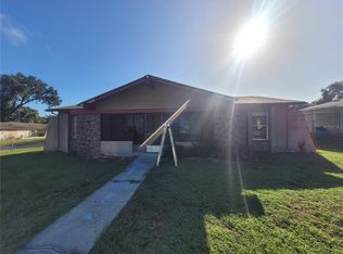 2102 Whitney Pl, Valrico, FL 33594