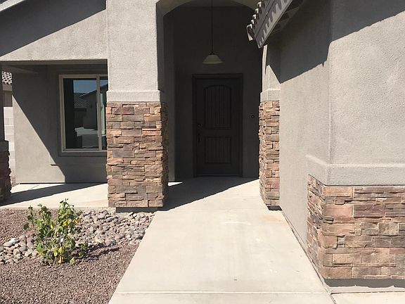 2nd image of 5370 E 33rd Pl