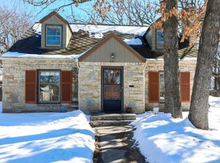 3316 Chowen Ave N, Robbinsdale, MN 55422