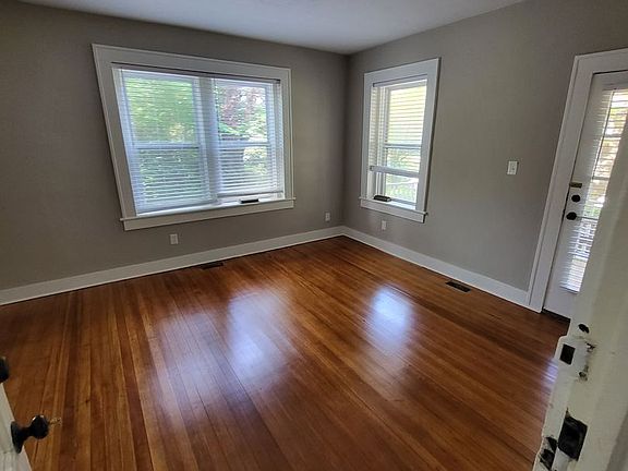 2nd image of 535 Rhode Island Ave APT 2