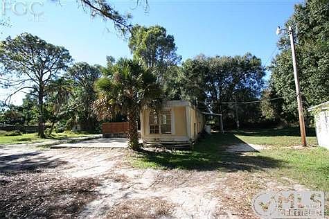 2nd image of 2607 Harmony Ave