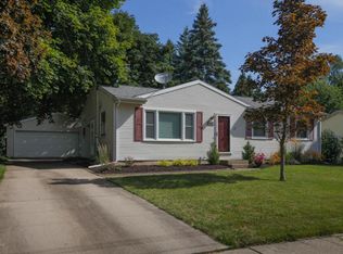 1810 Greenview Ave, Portage, MI 49024