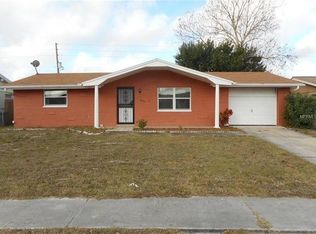 8905 Goshen Ln, Port Richey, FL 34668