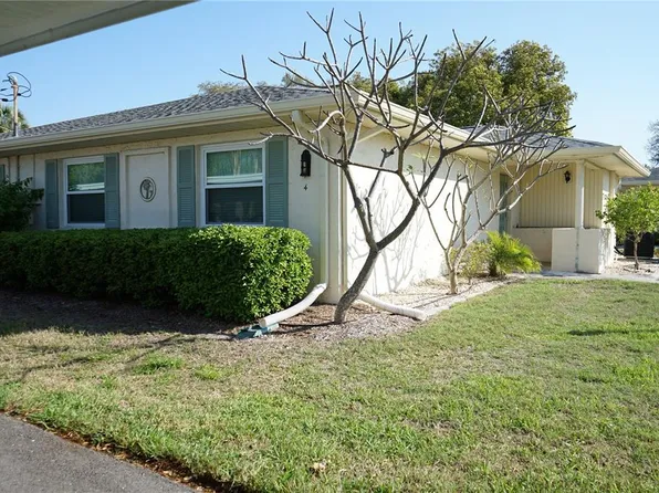 1901 Canterbury Ln Unit 4, Sun City Center, FL 33573