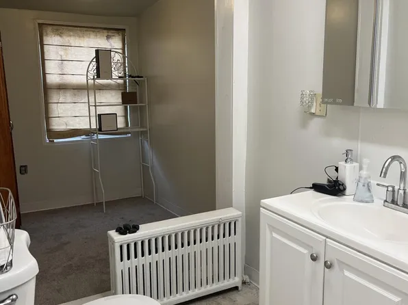 431 W 4th St, Mount Carmel, PA 17851