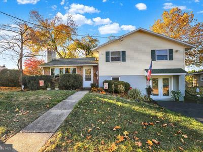 34 S Pearl St, Wernersville, PA, 19565