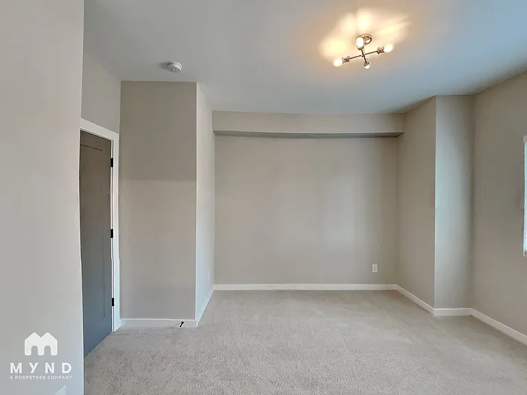 1447 Walker Pl SE — Photo 12