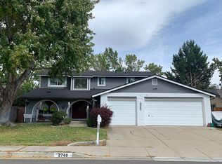 2748 Laguna Way, Sparks, NV 89434
