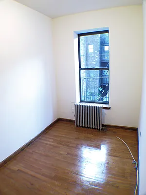 Rented by Glasser Realty LLC | media 14