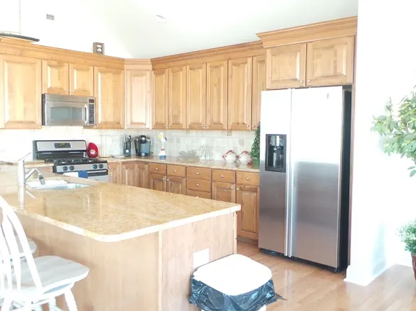 7 Neptune Dr, Somers Point, NJ 08244