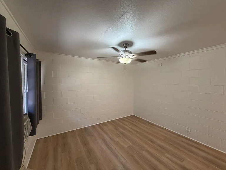 2032 Kapiolani Blvd — Photo 2