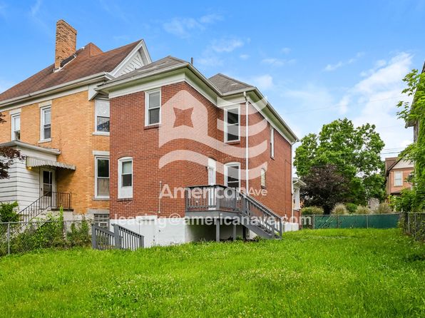 225 N 2nd St, Jeannette, PA 15644