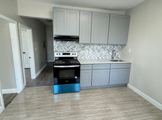 597 Grove St #2F, Irvington, NJ 07111