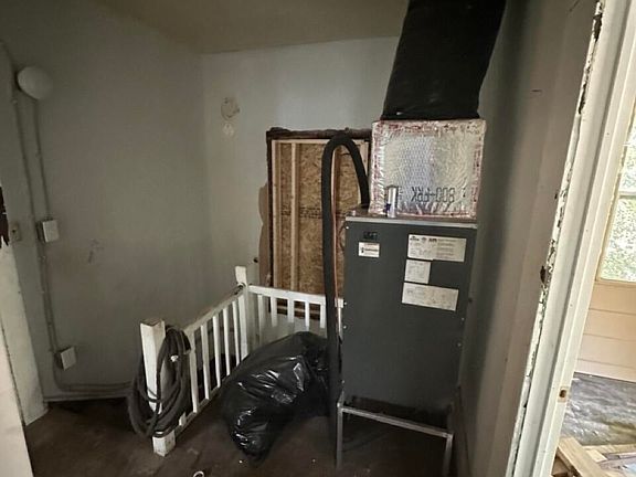 5th image of 1714 W 11TH Street