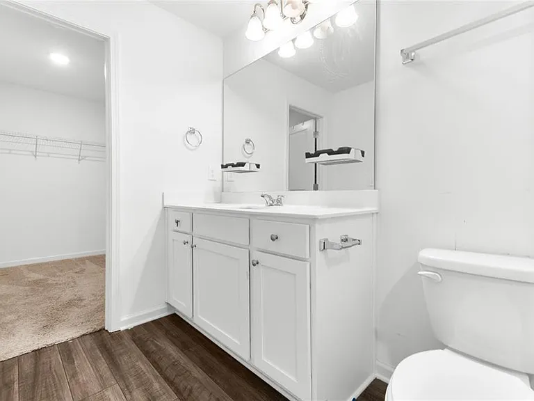 328 Penn Station Way — Photo 12