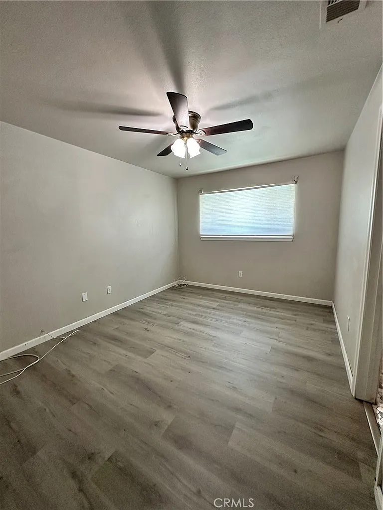 3 bed, 1170 sqft, $3,500 — Photo 2