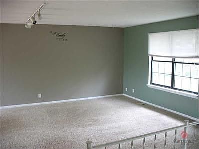 2nd image of 617 Roberta Ct
