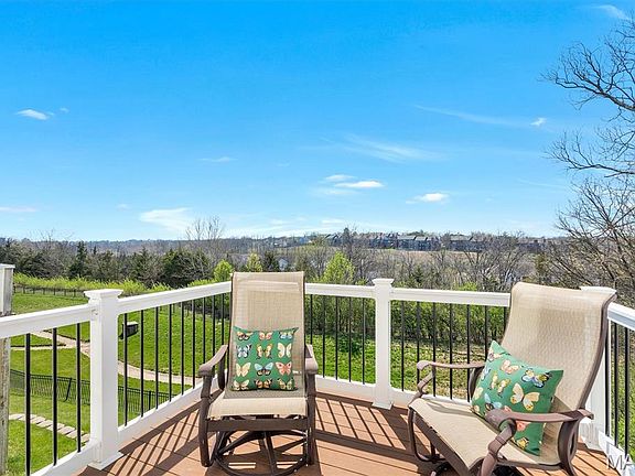 3rd image of 3572 Pearson Pointe Ct
