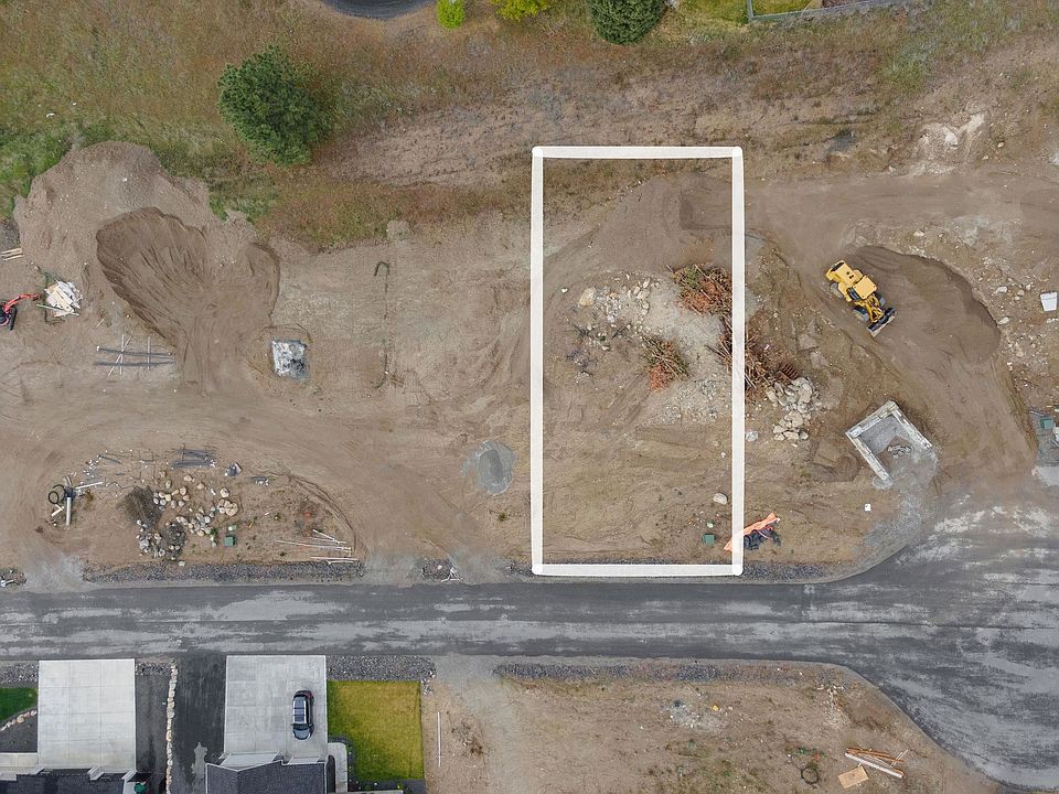 2nd image of 11817 E Honeycomb Springs Ln