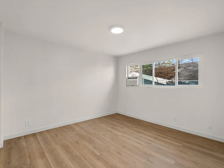 624 Silver Lake Blvd #3 — Photo 9