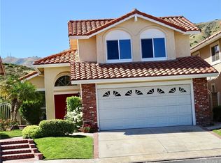 19931 Falcon Crest Ln, Porter Ranch, CA 91326