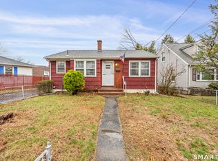 7 Richard Ter, Waterbury, CT 06705