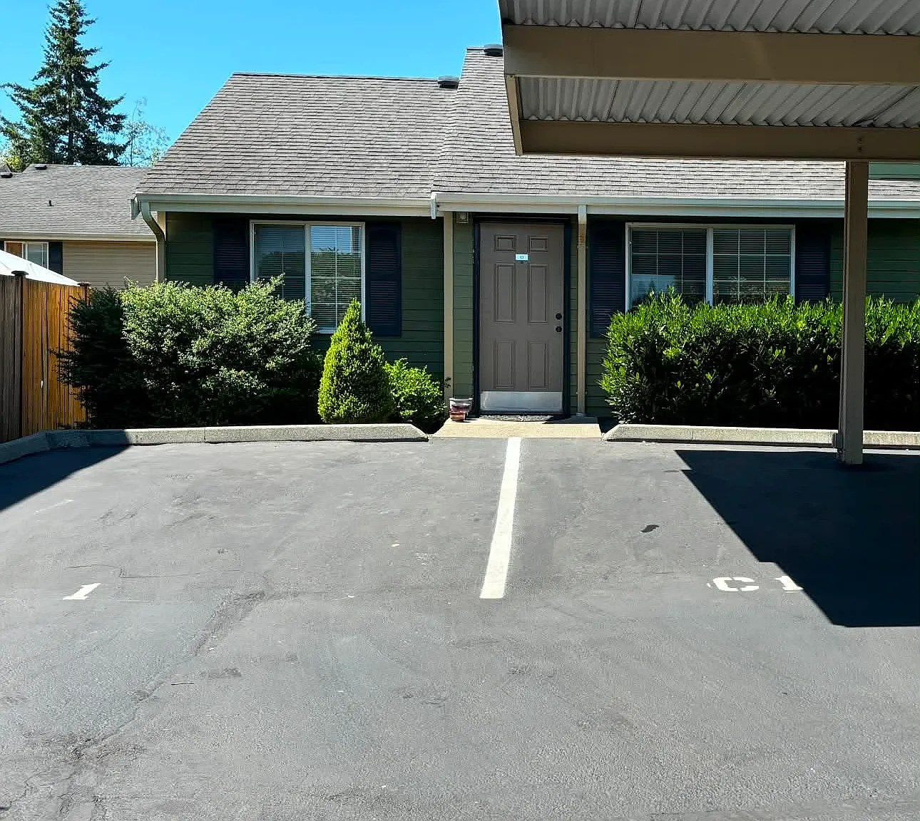 1 bed, 750 sqft, $1,450 — Photo 1