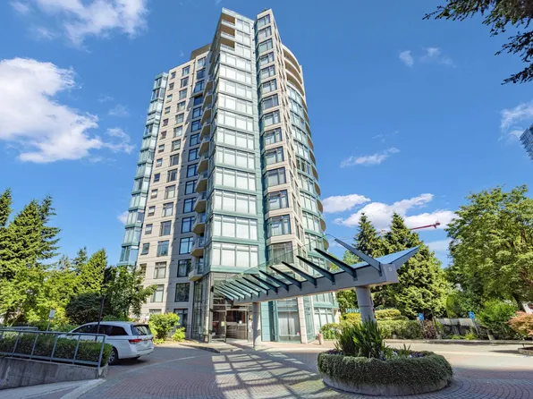 4567 Hazel St #1005, Burnaby, BC V5H 4V4