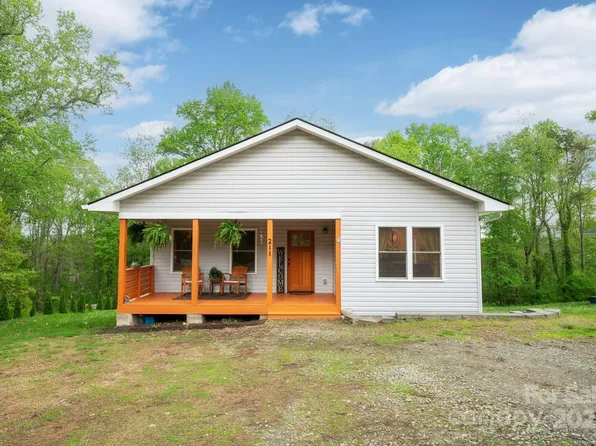 211 Sidewinder Ln, Asheville, NC 28806