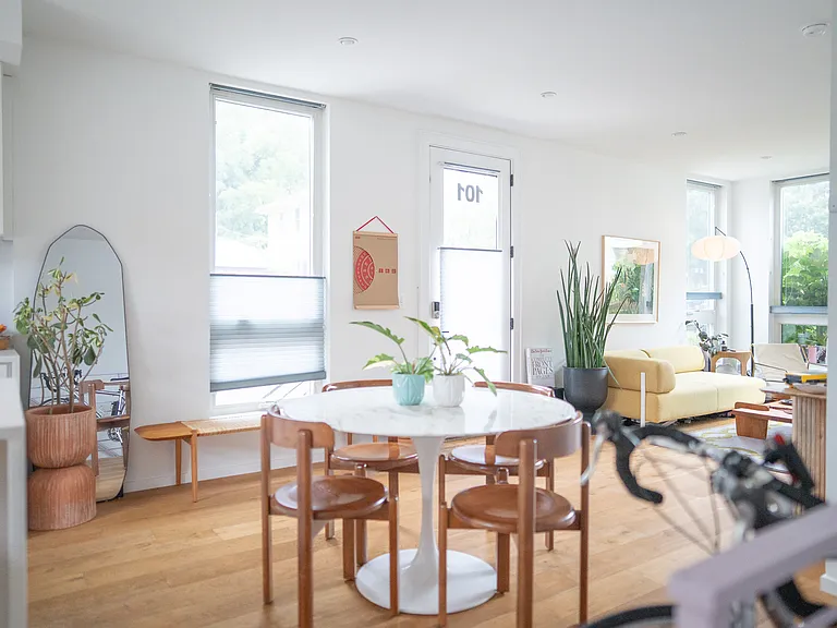 1201 Kearny St NE #101 — Photo 3
