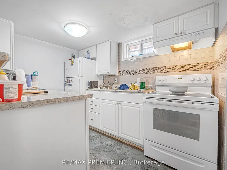 23 Kaiser Dr #BASEMENT — Photo 17