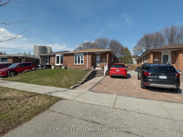 67 Coxworth Cres, Toronto, ON M1B 1E2