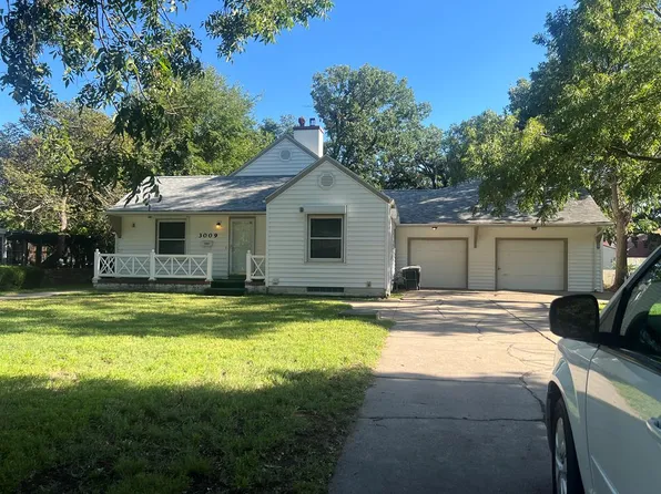3009 16th St, Great Bend, KS 67530