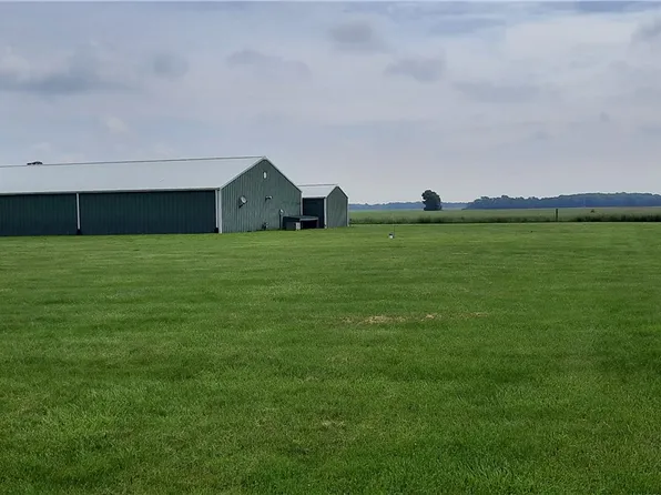 7464 State Highway 1, Paris, IL 61944