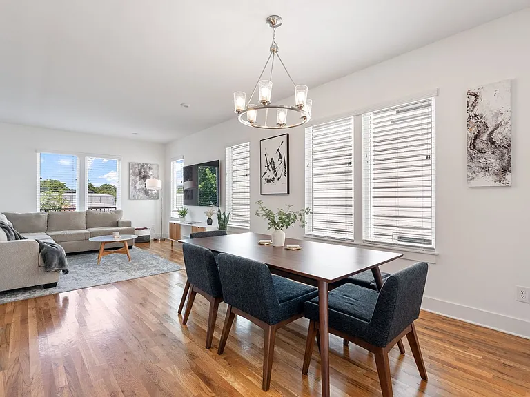 225 Sterling Point Cir — Photo 16