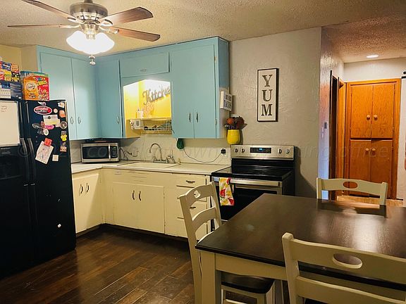 5th image of 2132 Williston St