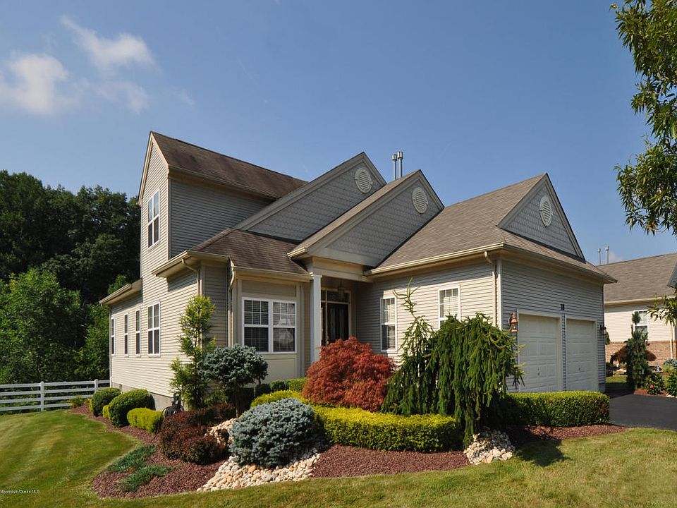 1st image of 18 Narrowbrook Ct